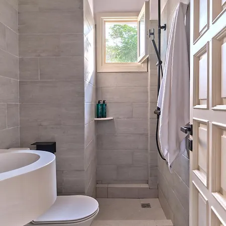 Otel Anchorage Paros Private Retreat *