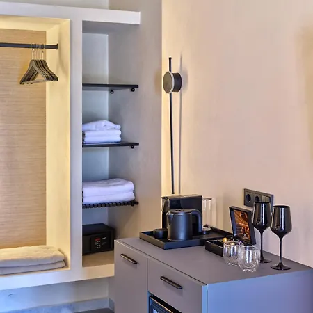 Anchorage Paros Private Retreat מלון *