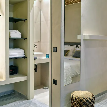 Hotel Anchorage Paros Piso Livadi